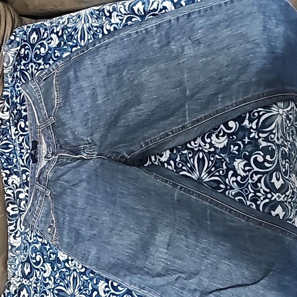 Petite jeans size 6